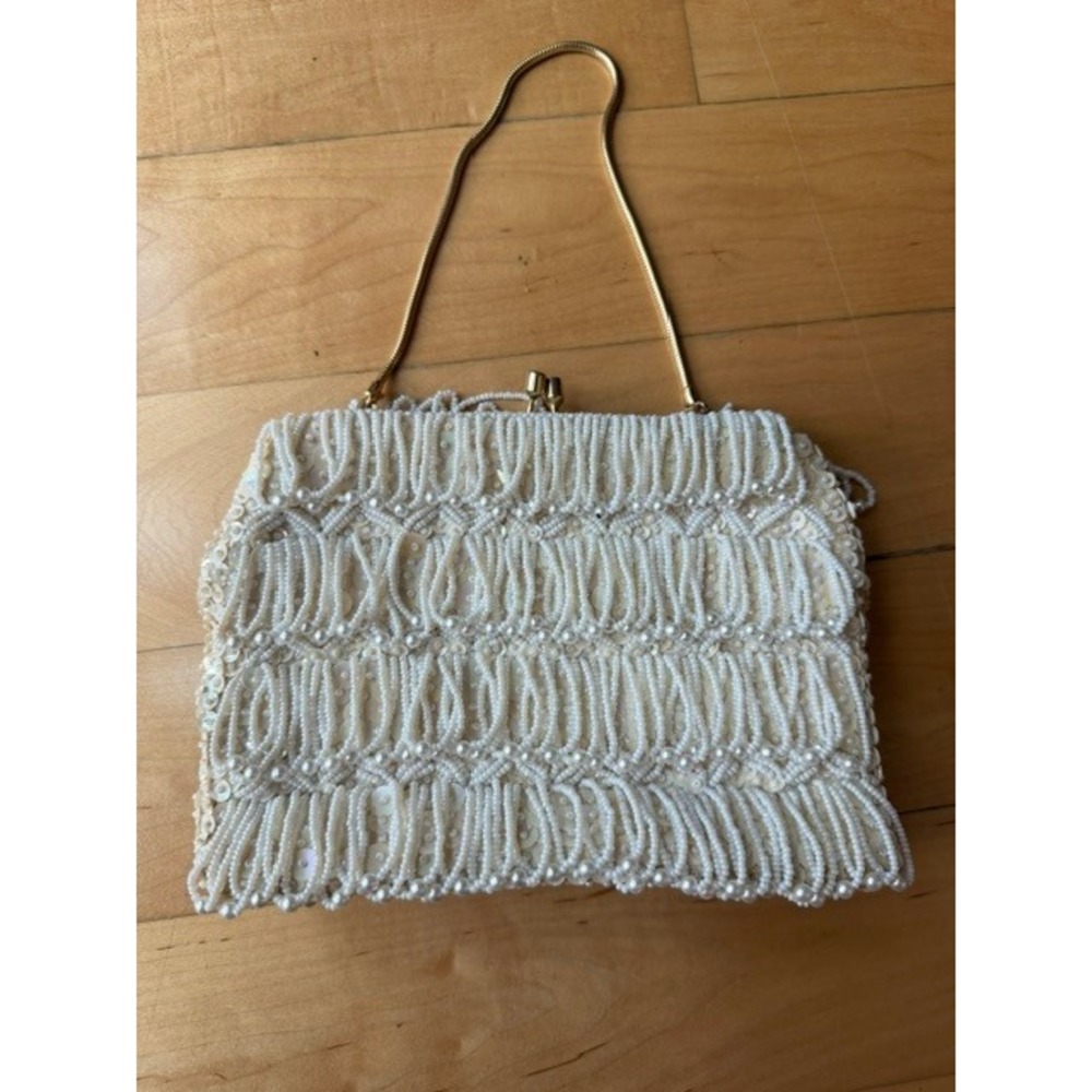 Vintage Bara Japan White Beaded Sequin Pearl Evening Bag Clutch Gold Chain Strap